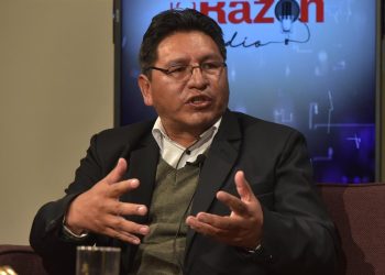 El vicecanciller Mamani durante una entrevista en La Razón. Foto: Archivo La Razón.