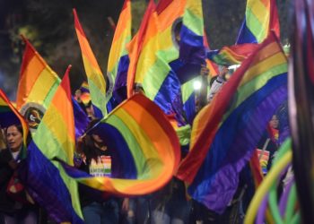Moscú denuncia 'signos de propaganda LGTB' en siete películas.