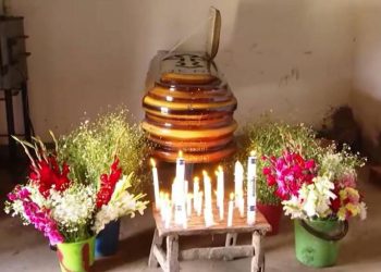 Cae un rayo, muere la madre y la hija sobrevive.