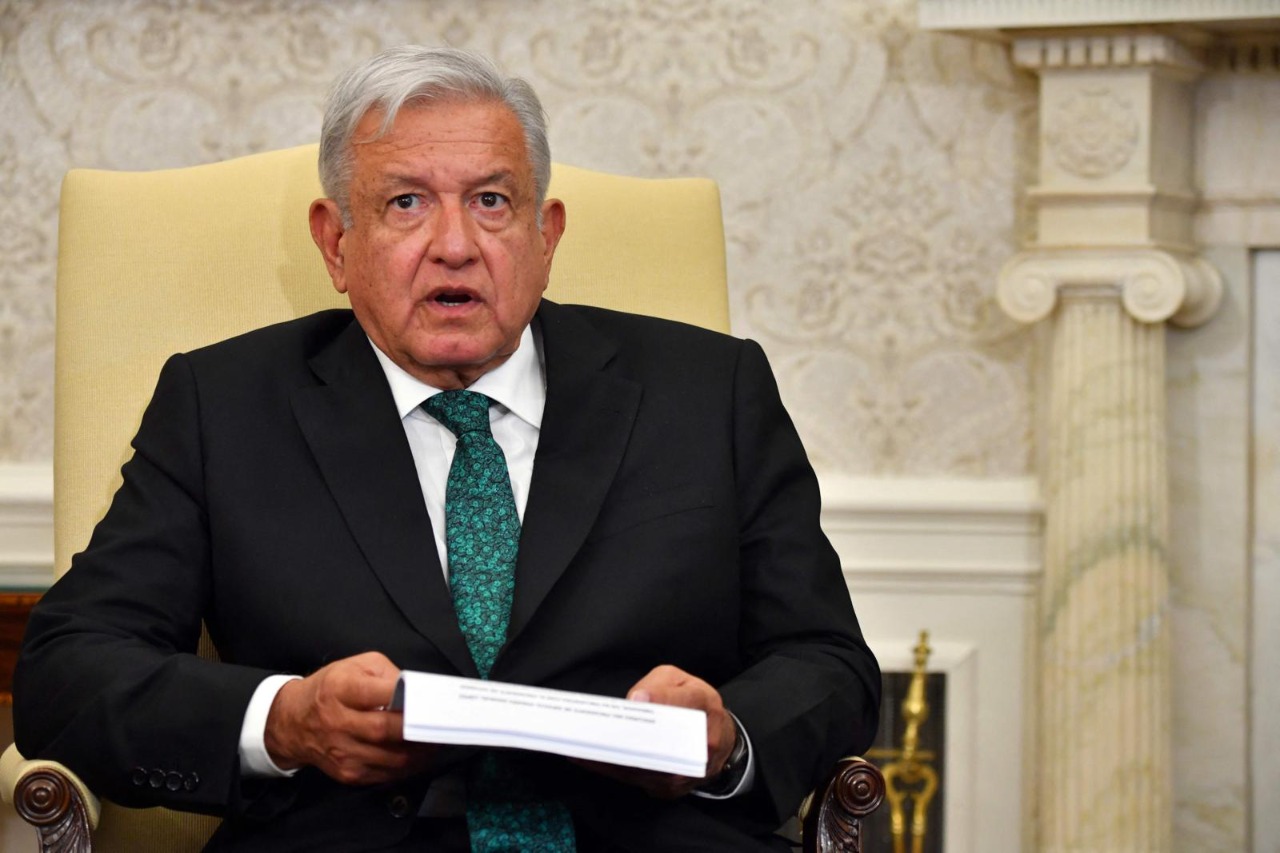 Los expatriados 'aman' a México y su capital, se felicita López Obrador.