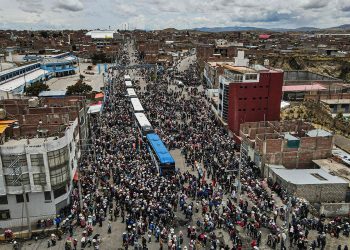 Boluarte considera que los manifestantes que piden una Asamblea Constituyente están siendo 'engañados'.