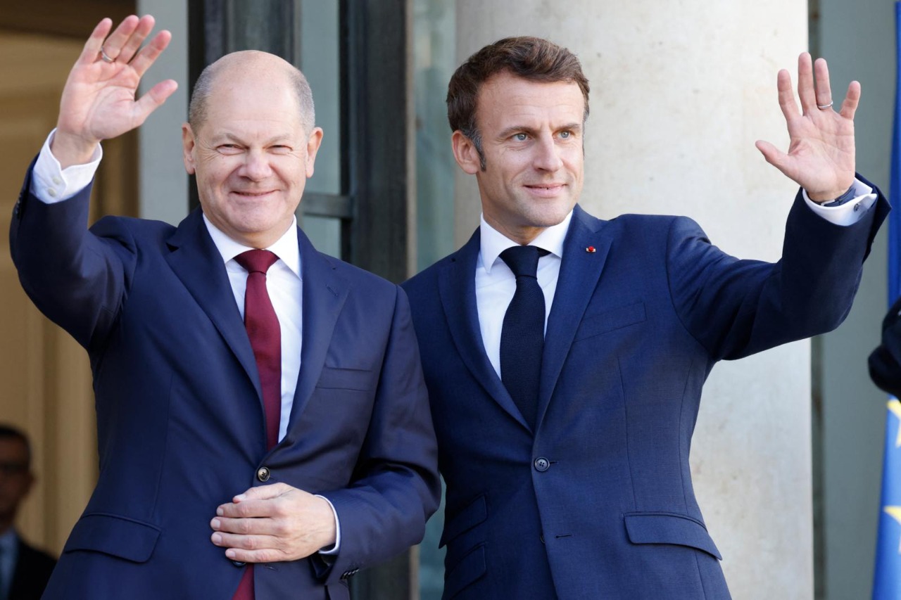 Macron y Scholz insisten en la inversión de las FFAA.