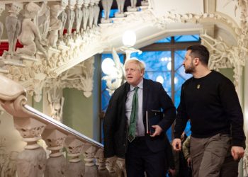 Boris Johnson se reúne con Zelenski en una visita sorpresa a Ucrania.
