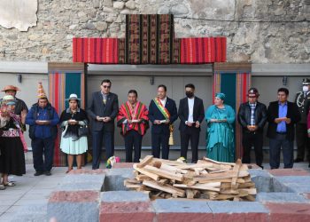 Las autoridades de Gobierno participaron en el acto inaugural. Foto: Viceministerio de Comunicación.