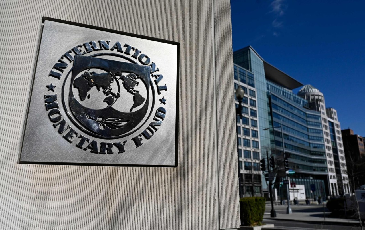 Pakistán 'tendrá que aceptar' las condiciones del FMI, advierte primer ministro.