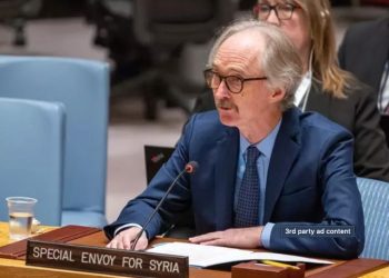 El enviado especial de la ONU denuncia que el pueblo sirio 'sigue atrapado' en una crisis 'inimaginable'.