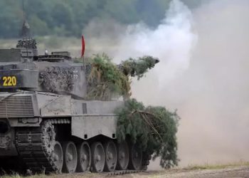 Canadá considera enviar tanques Leopard a Ucrania.