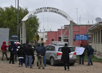 APDH-Bolivia anuncia visita a reos en Chonchocoro, entre ellos Camacho