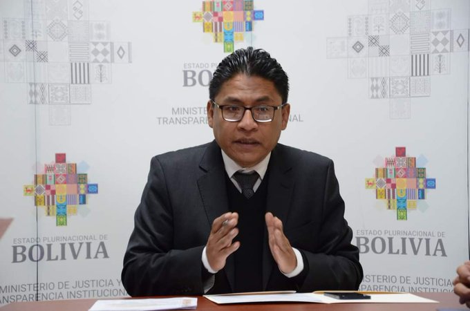 Lima advierte que alentar otra policía o guardia departamental en Santa Cruz es un delito