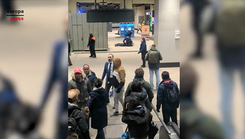 Tres heridos por un ataque con arma blanca en una estación de Bruselas.