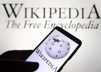 Pakistán bloquea Wikipedia por no eliminar supuesto 'contenido blasfemo'.
