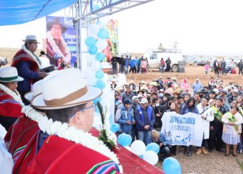 El Gobierno construirá en Soracachi una planta procesadora de zanahoria