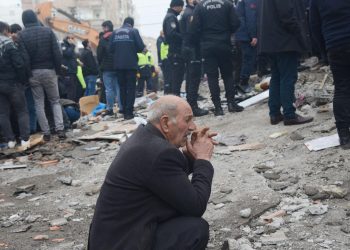 Fue el sismo más fuerte producido en Turquía desde 1939, y golpeó una región poblada.
