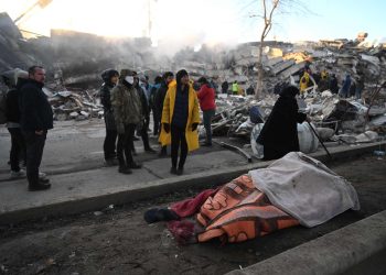 Ya son 7.200 los muertos a causa de los terremotos en Turquía y Siria.