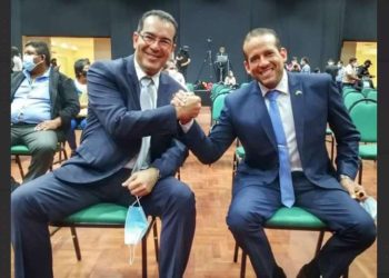 La audiencia que debía considerar la suplencia de Camacho fue suspendida hasta el 16