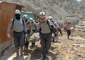 Perú suma 18 fallecidos por deslaves en zona sur y central en una semana