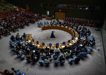 Dos cazas de la OTAN interceptan tres aeronaves rusas sobre Polonia.