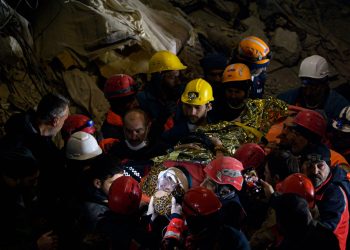 Turquía eleva a cerca de 35.500 los muertos a causa de los terremotos.