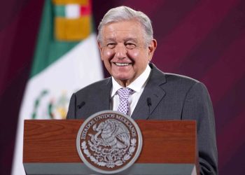Obrador insta a exzar antidrogas juzgado en EEUU a desvelar corrupción.
