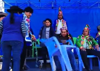 Funcionario de Potosí que retiró la silla a Morales presentó una denuncia por agresión. Foto: RRSS.