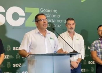 Aguilera y asambleístas interpretarán el término ‘ausente’ incluido en el Estatuto cruceño