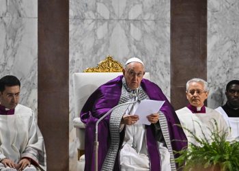 El Papa se pregunta si se ha hecho todo lo posible para detener la guerra.
