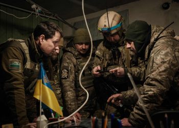 Ucrania envía refuerzos a la ciudad de Bajmut.