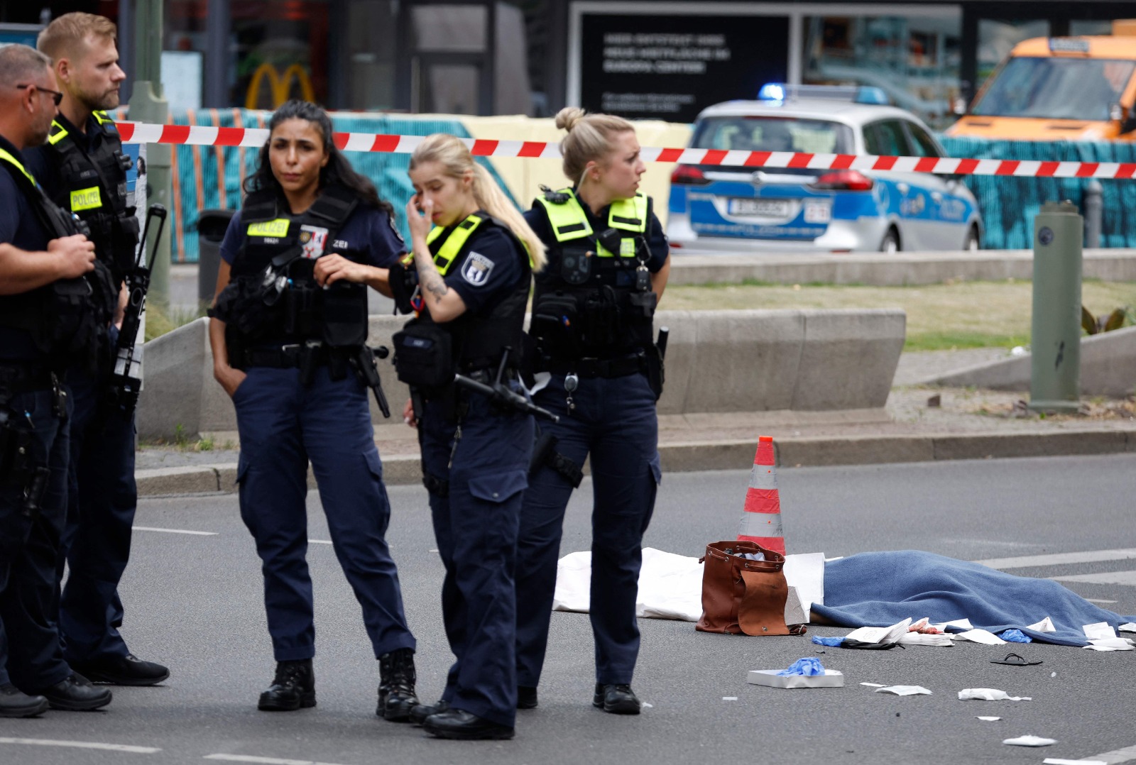 Tiroteo deja heridas de gravedad a 2 personas en noroeste de Alemania.