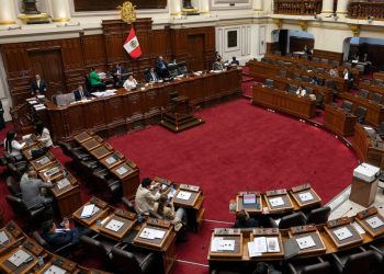 El Congreso de Perú se abre a debatir de nuevo el adelanto electoral.