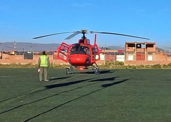 El Alto ya tiene su helicóptero, comienzan los patrullajes aéreos en contra de la delincuencia. Foto: DTV.