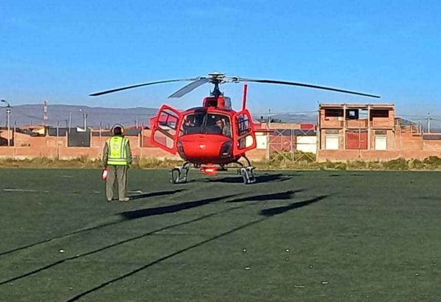 El Alto ya tiene su helicóptero, comienzan los patrullajes aéreos en contra de la delincuencia. Foto: DTV.