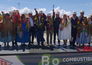 Arce anuncia la construcción de una planta de biodiésel en Senkata
