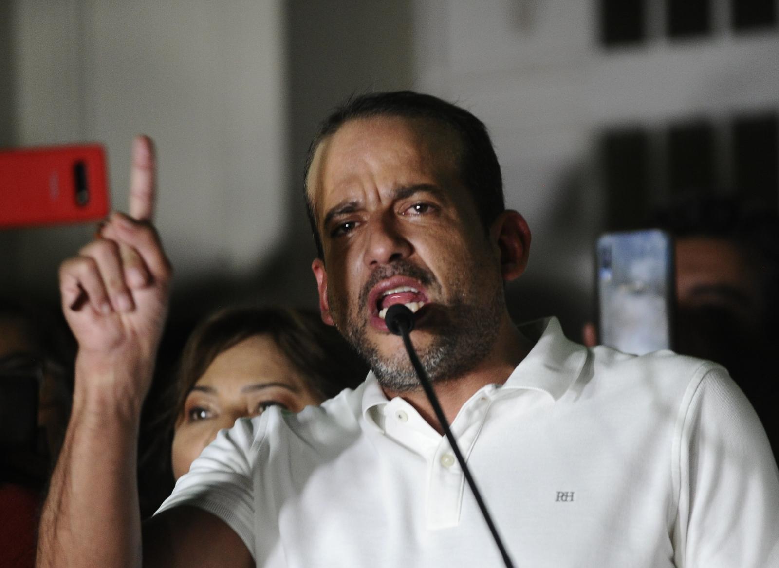 Vladimir Peña asegura que la ley que blinda a Camacho ahonda la crisis en Santa Cruz