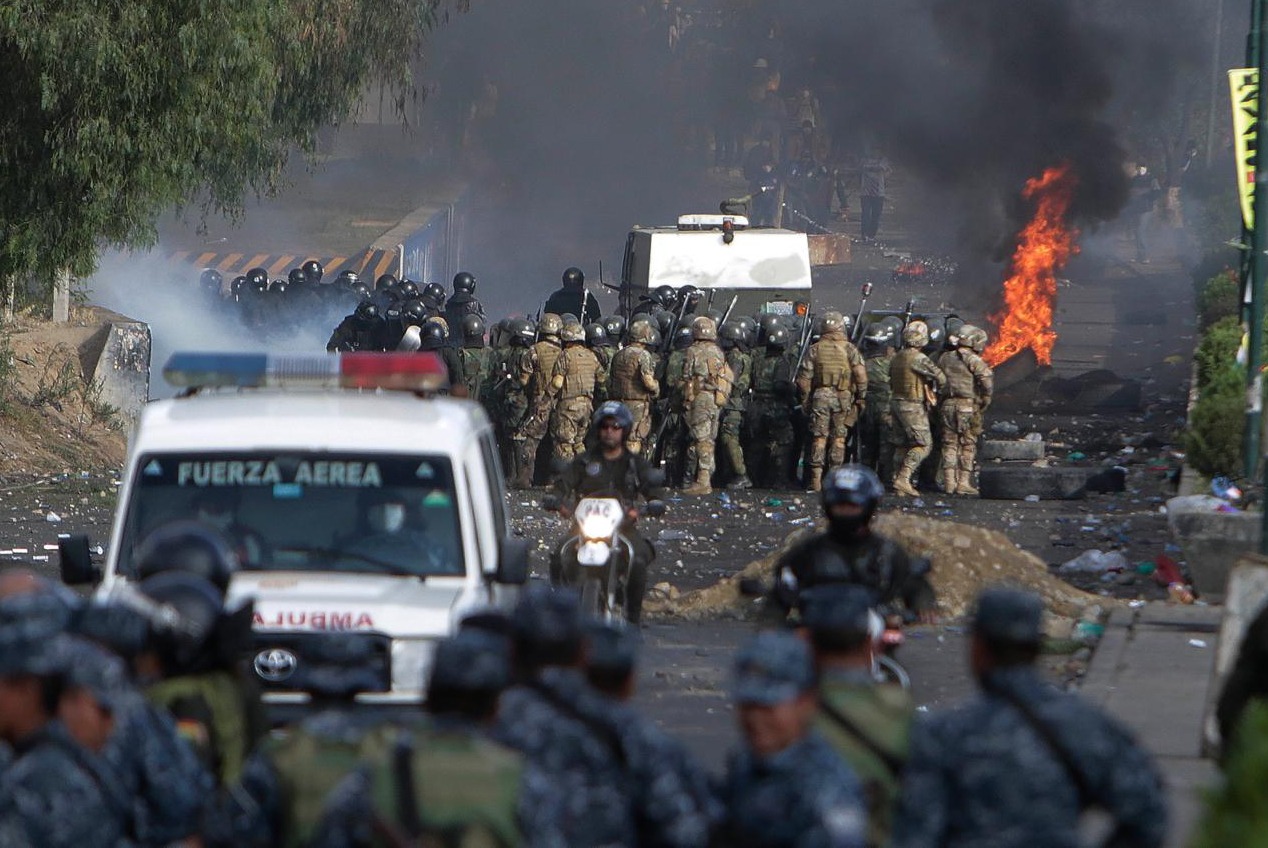 Autorizan juicio ordinario contra Áñez por la masacre de Huayllani – Sacaba. Foto: APG.