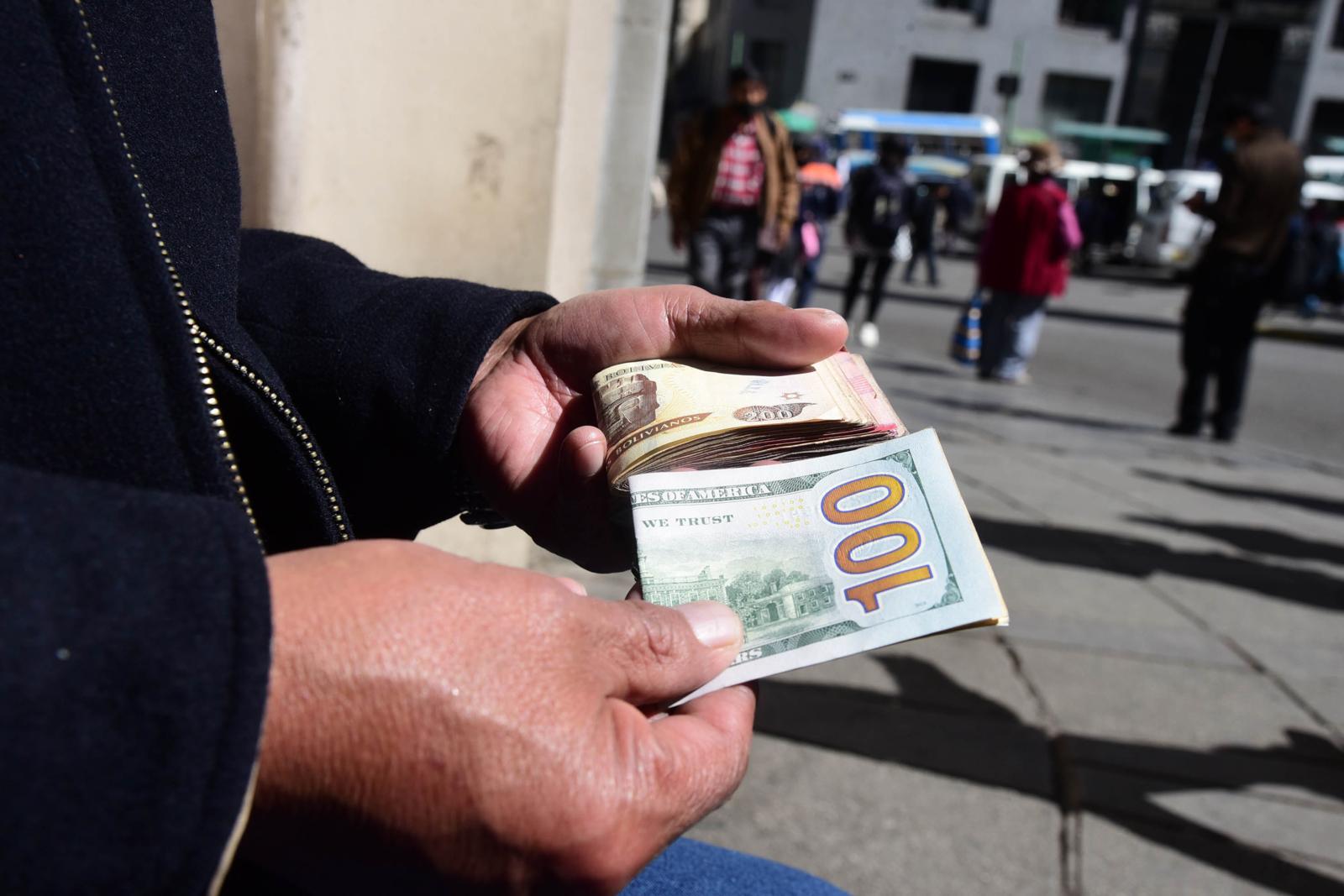 dólar