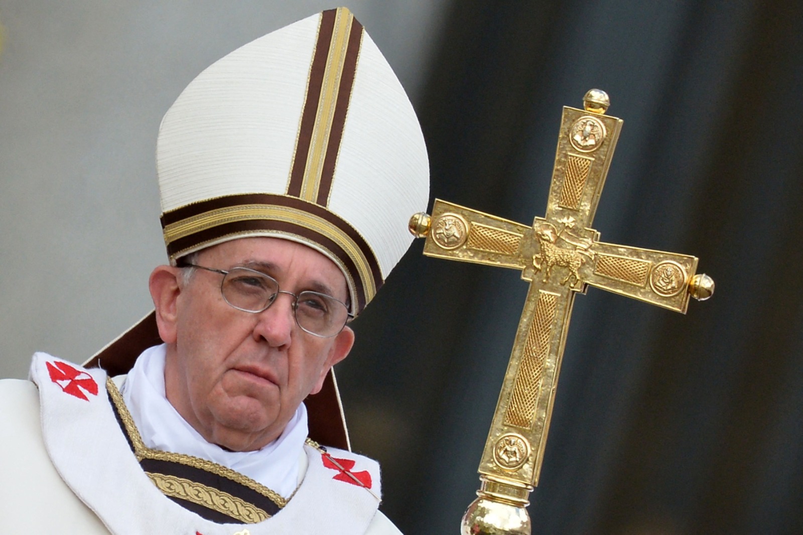 Medidas del papa Francisco: reformas, diplomacia y pedocriminalidad.