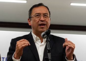 El Gobierno de Colombia presenta en el Congreso su ley de sometimiento.