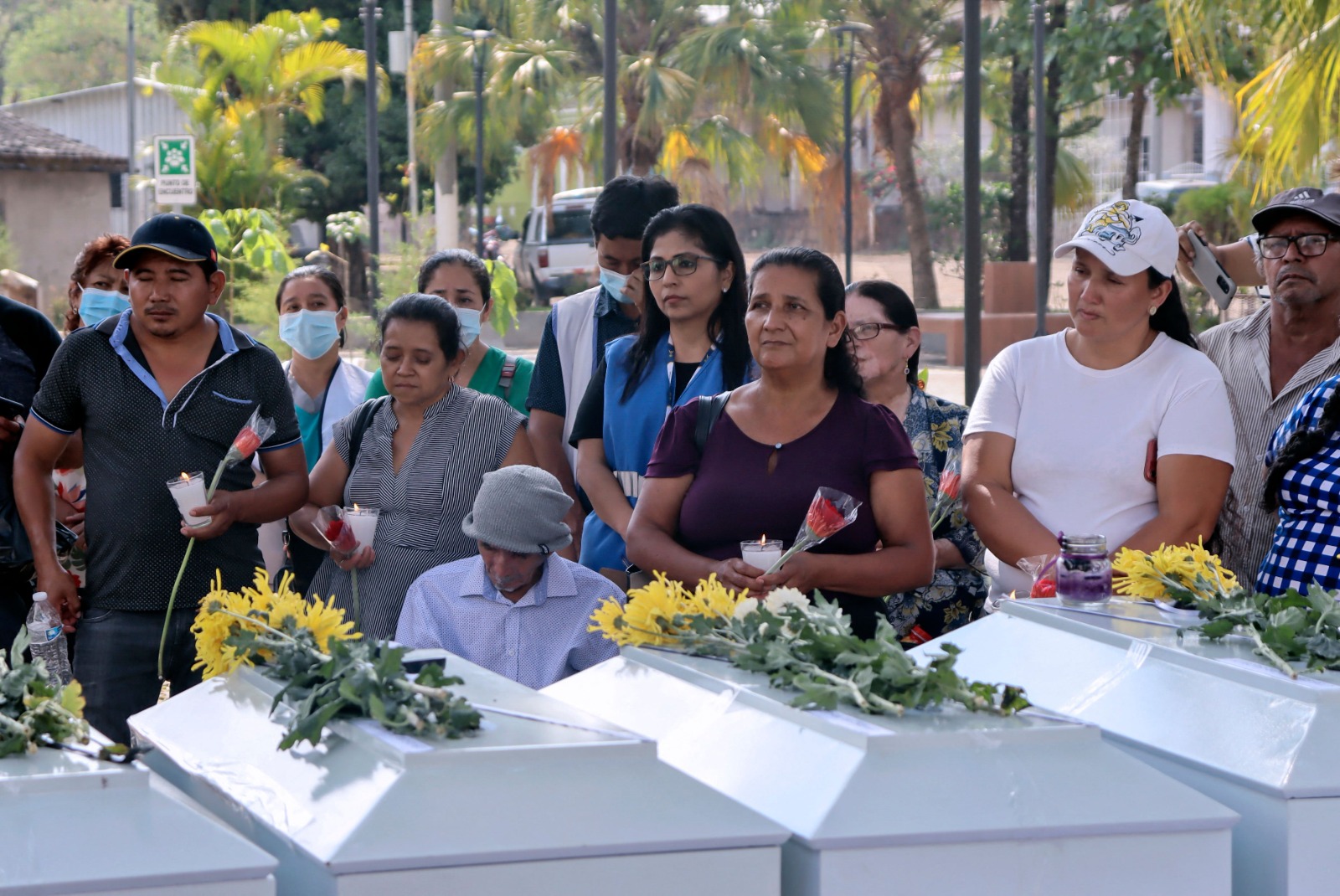 Defensor de familiares de víctimas de masacres piden detener a general.