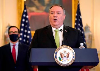 Mike Pompeo aconsejó a Trump atacar con drones a cárteles mexicanos.