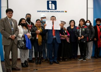 impuestos