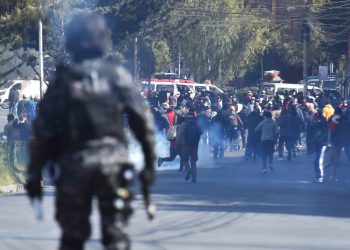Amnistía Internacional advierte falta de independencia en la justicia y cuestionó las represiones violentas.