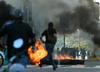 La CIDH identifica la actuación de grupos de choque en Santa Cruz durante el paro y excesos de la Policía.