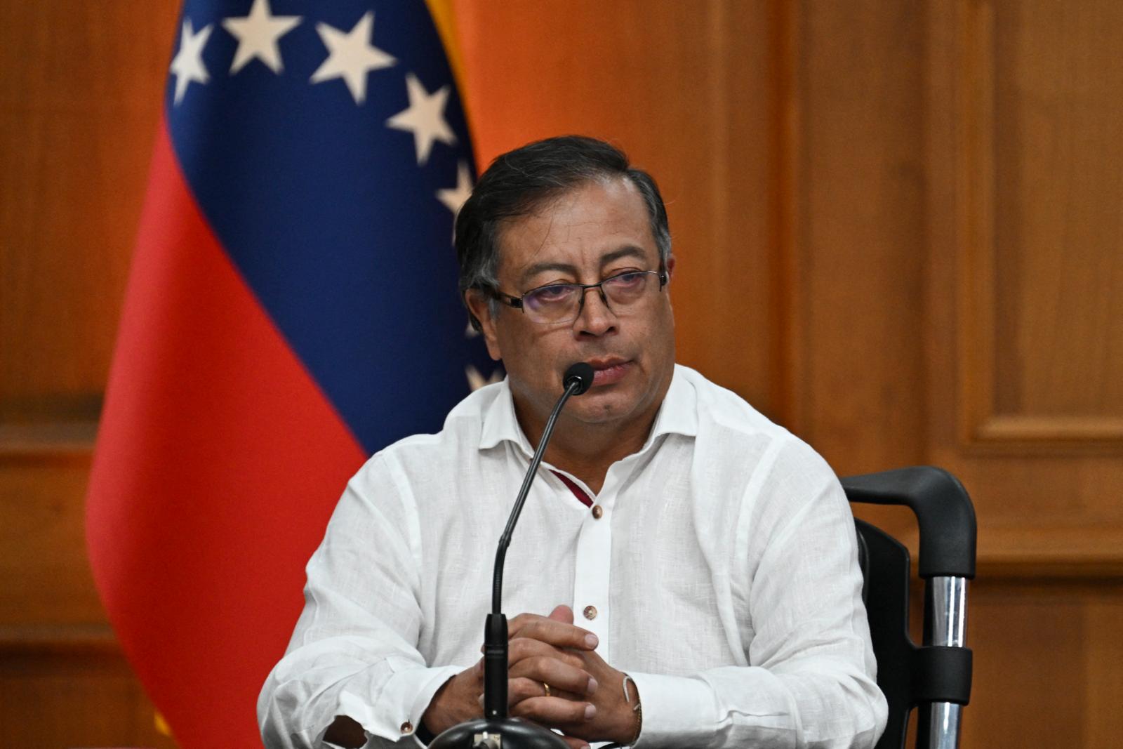 Gustavo Petro fue objetivo militar