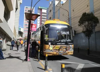 Las operaciones del PumaKatari redujeron en 50% por la escasez de diésel. FOTO: GAMLP