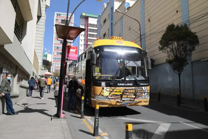 Las operaciones del PumaKatari redujeron en 50% por la escasez de diésel. FOTO: GAMLP