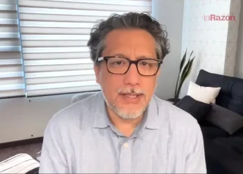Saravia explica las razones a su renuncia como candidato de ADN