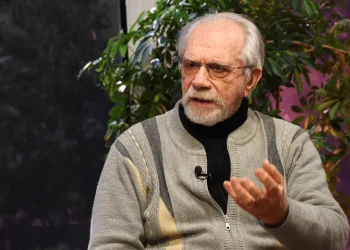 Zaratti afirma que un gobierno saliente no debe insistir con el litio