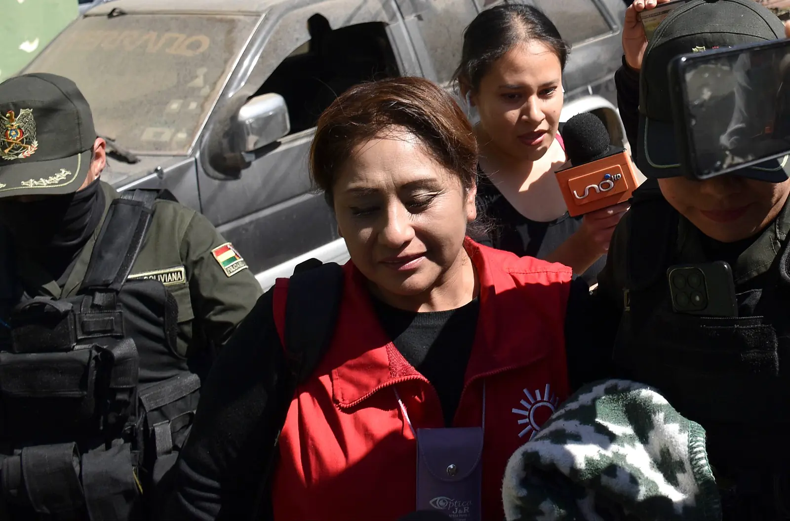 Ruth Nina entra a la cárcel y dice que es un ‘honor’