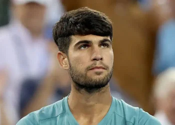 Alcaraz gana el Masters 1000 de Cincinnati por abandono de Sinner