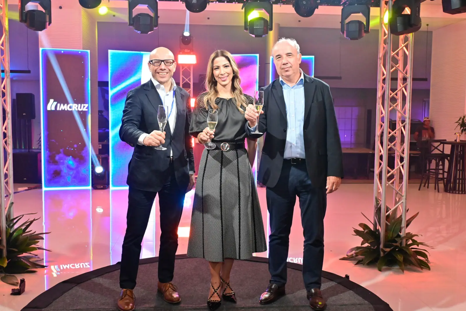 Imcruz – Inchcape Bolivia presenta un showroom renovado de clase mundial en Santa Cruz